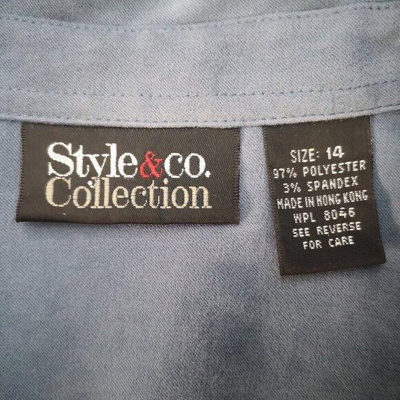 Style & Co. Collection Ladies Size 14 Blue Button Front Made in Hong Kong Shirt - Picture 2 of 7